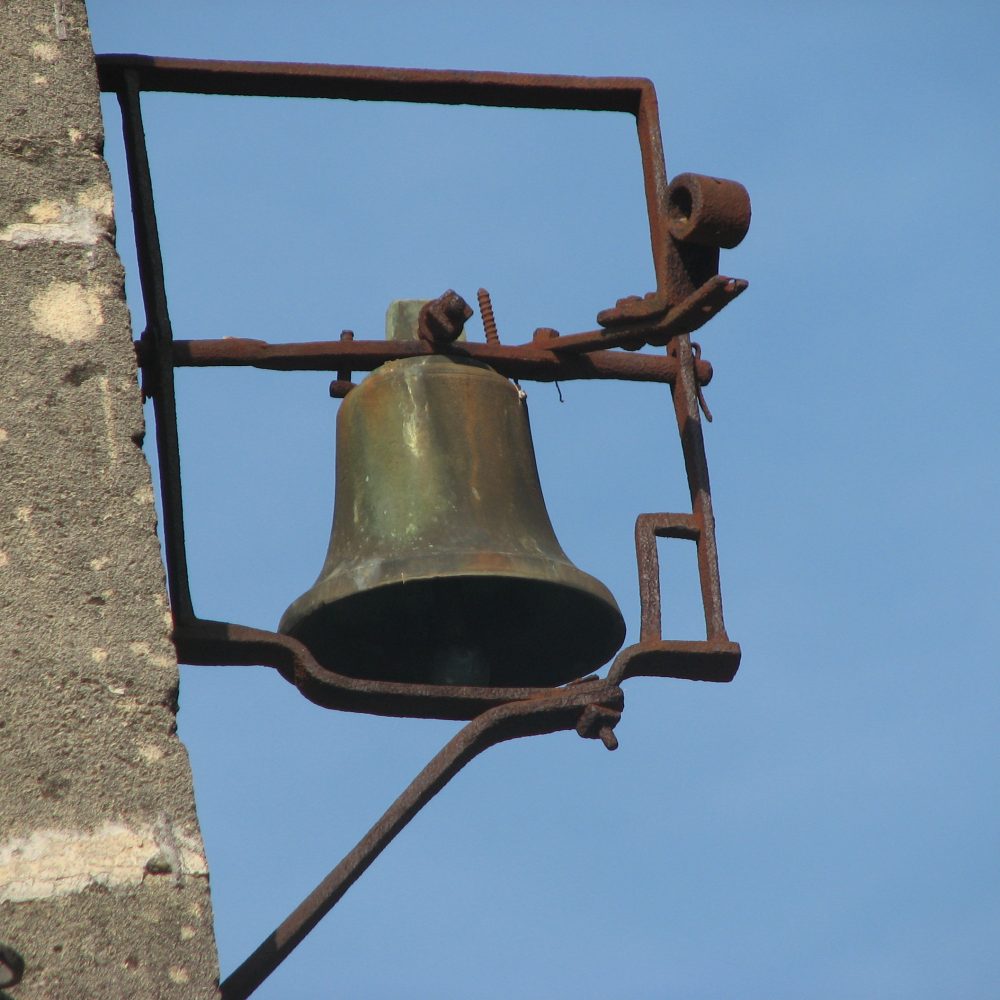 La cloche du domaine Attilon